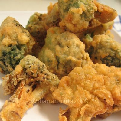 Broccoli Fritto @keyingredient Deep Fried Broccoli Recipe, Deep Fried Broccoli, Pickled Hot Peppers, Fried Broccoli, Hot Peppers, Meals In A Jar, Broccoli Recipes, Delicious Bread, Pumpkin Bread