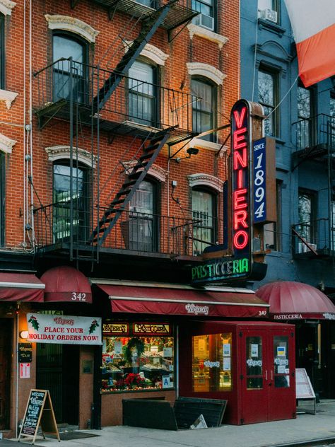 At Veniero’s, a New York Bakery Where Frank Sinatra Liked to Buy Pastries - The New York Times Italian Pastry Shop, Pizzeria New York, New York Bakery, Bakery New York, Since 1894, New York Neighborhoods, Italian Pastry, New York Architecture, Buttery Cookies