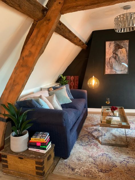 Attic Chill Room Ideas, Attic Snug Ideas, Small Attic Living Room Ideas, Attic Tv Room Ideas, Music Room Attic, Small Attic Living Room, Blue Coach Living Room Ideas, Attic Snug, Attic Living Room Sloped Ceiling