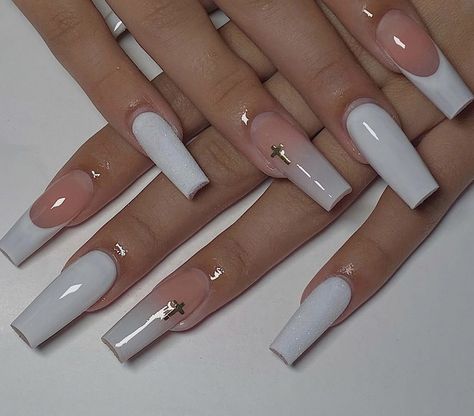 Cross Nails, Tapered Square Nails, Nagellack Trends, Square Nail, Acrylic Toe Nails, Square Nail Designs, Colored Acrylic Nails, Girly Acrylic Nails, Acrylic Nails Coffin Pink