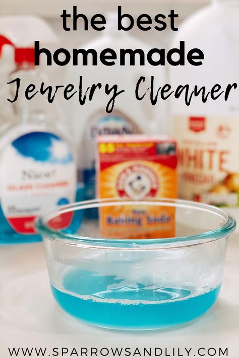 Best Homemade Jewelry Cleaner, How To Make Jewelry Cleaner, Sonic Jewelry Cleaner Solution Diy, At Home Ring Cleaner, Diy Clean Jewelry At Home, Jewelry Cleaner Diy Diamond, Earring Cleaner Diy, Diamond Ring Cleaner Diy, Cleaning Wedding Ring At Home