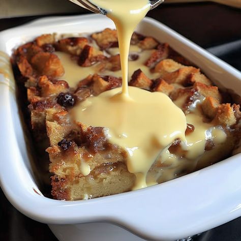 Old-Fashioned Bread Pudding with Vanilla Sauce Bread Pudding With Vanilla Cream Sauce, Bread Pudding Chocolate Chip, Bread Pudding Recipe Brioche, Grandma’s Old Fashion Bread Pudding With Vanilla Sauce, Praline Bread Pudding Recipe, Baked Bread Pudding, Brownie Bread Pudding, Quick Bread Pudding Recipes, Bead Pudding Recipe