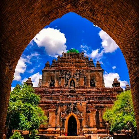 Sulamani is one of my favourite temples in Bagan. Photo credit to LattYarr. #Sulamani #BaganTemples #VisitBagan #ExploreMyanmar Bagan Photo, Filipino Boy, Bagan Temples, Vintage Myanmar, Victorian Vases, Myanmar Quotes, Colorful Landscape Paintings, Just Friends Quotes, Bagan Myanmar