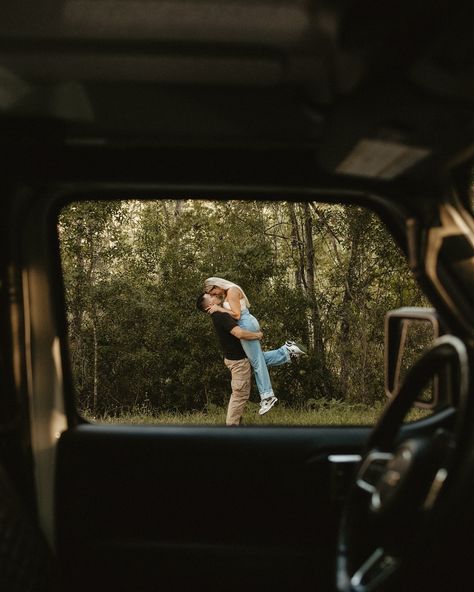 Love at first Jeep ❤️ @laurandjavier say they have a Jeep, say no more! The perfect love for this playful shoot! It always makes for the best session when you bring something you love or a hobby you enjoy to it! #tampaphotographer #stpetephotographer #clearwaterphotographer #wesleychapelphotographer #odessaphotographer #couplesphotography #couplesphotographer #flphotographer #njphotographer #lehighvalleyphotographer #jeepphotography #jeepwrangler #jeep #jeeplife #jeeplove #authenticlovemag... Country Couple Photos, Western Engagement Pictures, Western Couple Photoshoot, Western Engagement Photos, Western Photo Shoots, Country Couple Pictures, Cute Country Couples, Western Photoshoot, Western Engagement