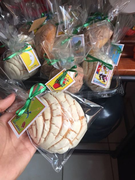 Mexican bread for a mexican party Mexican Dessert Table, Mexican Theme Party Decorations, Mexican Inspired Wedding, Mexican Baby Shower, Mexican Birthday Parties, Mexican Themed Weddings, Mexican Bread, Mexican Party Decorations, Mexican Fiesta Party