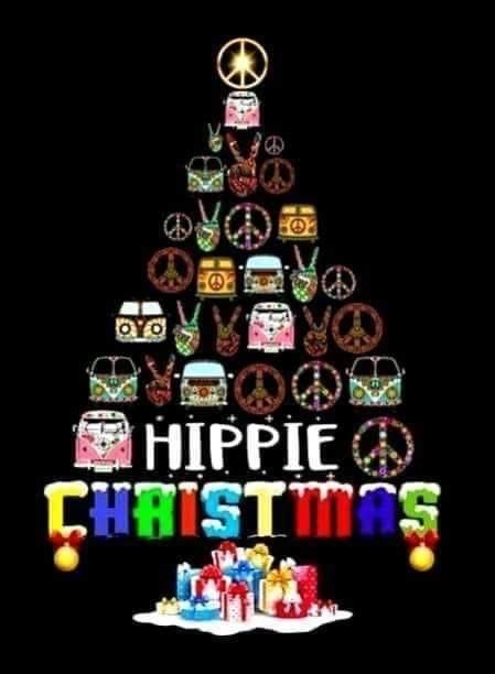 Hippie Christmas Wallpaper, Hippie Christmas, December Pictures, Christmas Peace, Feelin Groovy, Cutie Quote, Bohemian Christmas, Merry Christmas Pictures, Hippie Van