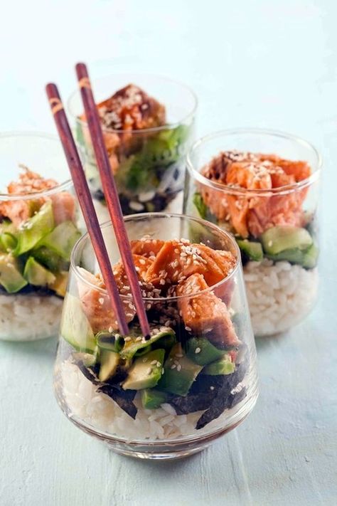 40 Extraordinary Food Presentation Ideas - Bored Art Trifle Salad, Sushi Salad, Mapo Tofu, Salmon Sushi, Salmon Avocado, Think Food, Mahi Mahi, Tempura, Food Presentation