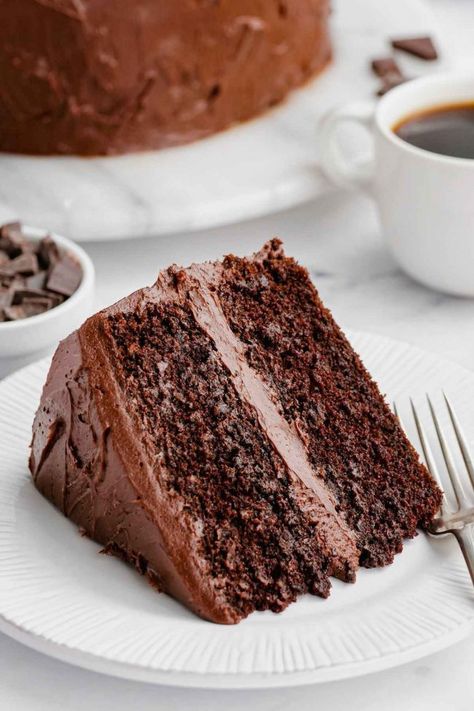 Gluten-free Chocolate Cake - Quick, Easy, Perfect Texture! Simple Chocolate Birthday Cake, Whipped Chocolate Buttercream, Chocolate Butter Cake, Chocolate Birthday Cake, Chocolate Zucchini Cake, Gluten Free Chocolate Cake, Nutella Cake, Butter Cake Recipe, Birthday Cake Chocolate