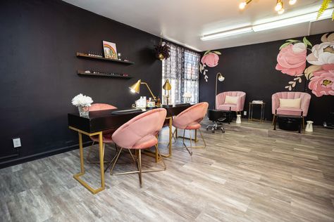 Pink And Black Nail Room Ideas, Black And Pink Hair Salon Decor, Nail Room Decor Ideas Black, Moody Nail Salon, Pink And Black Lash Room, Black And Pink Salon, Black Nail Room, Yellow Curtains Living Room, Beauty Salon Interior Design Ideas