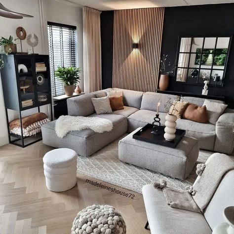 22+ Classy Grey Living Room Design Trends For 2024 - DrExplains Cozy Grey Living Room, Living Room Inspiration Cozy, Modern Grey Living Room, Gray Living Room Design, Classy Living Room, Living Room Decor Gray, Apartment Living Room Design, Living Room Decor Fireplace, Living Room Design Decor