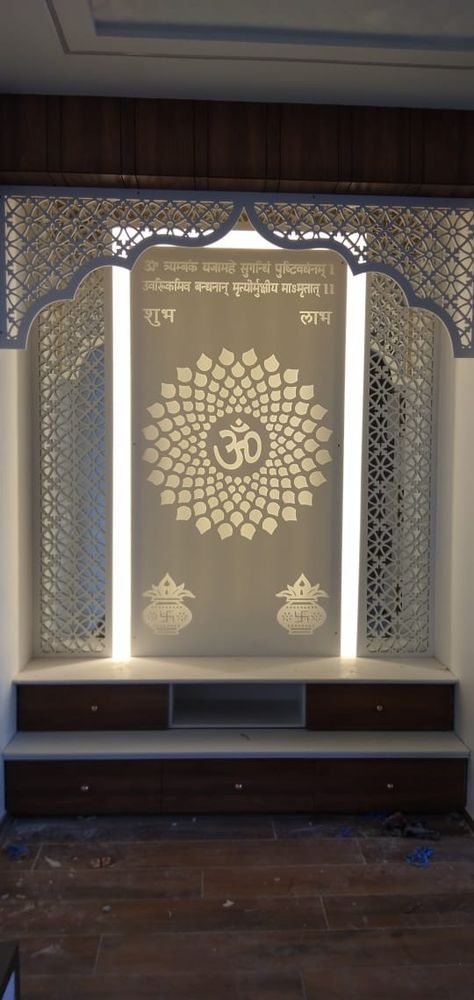 Mdf Jaali Design Mandir, Mandir Mehrab Design Cnc, Cnc Jali Design For Temple, Pooja Room Jali Design, Acrylic Sheet Design For Mandir, Temple Cnc Design, Glass Temple Design For Home, Cnc Temple Design, Temple Cnc Design For Home