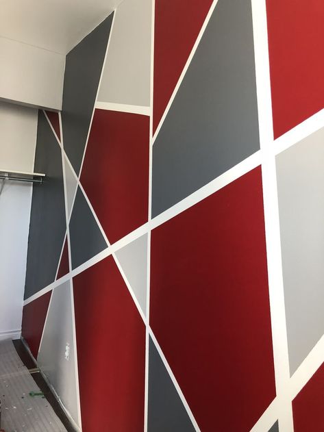 Ideas Para Pintar Paredes, Room Paint Designs, Red Accent Wall, Geometric Wall Paint, Wall Paint Patterns, Wardrobe Door Designs, Diy Wall Painting, Creative Wall Decor, My Home Office