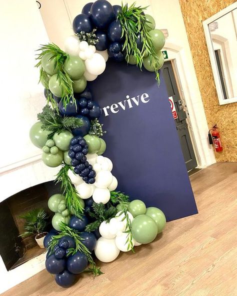 Retail Balloon Display, Forest Green Balloon Garland, Balloon Store Display, Succulent Balloon Garland, Ballon Display Ideas, Conference Balloon Decor, Masculine Balloon Decor, Business Grand Opening Decor Ideas, Event Balloon Decor