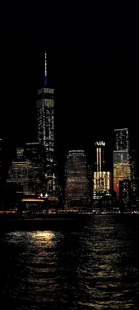 Black New York Aesthetic, Good Quality Wallpaper Iphone, Iphone Background Dark Aesthetic, Edgy Wallpaper Aesthetic Iphone, Iphone Dark Wallpaper Aesthetic, Glamour Aesthetic Wallpaper, Wallpers Asthetics, Black Girly Wallpapers, Black City Wallpaper