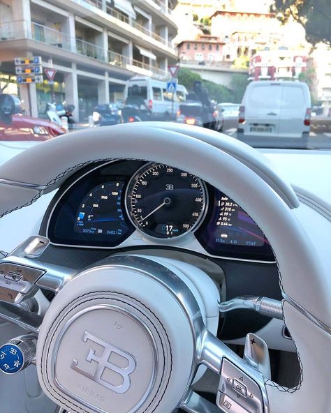 Bugatti Interior, Billionaires Row, Cute Couples Texts, New Luxury Cars, Car Accessories For Women, Car Goals, Bugatti Cars, Luxury Sneakers, Pretty Cars