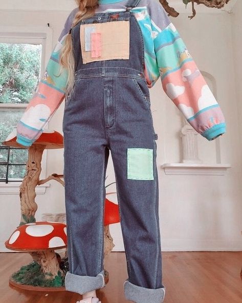 Dreamy Aesthetic Clothes, Artist Clothes Aesthetic, Kidcore Outfit Male, Art Teacher Fashion, Aesthic Outfits, Dreamcore Outfits, Flashy Clothes, Overalls Outfit Aesthetic, Kidcore Style