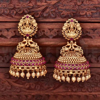 Latest Designer Fashion Earrings Online for Women at Violet and Purple – Violet & Purple Designer Fashion Jewellery Temple Jewellery Earrings, Jhumka Designs, Wedding Jewelry Sets Bridal Jewellery, Gold Jhumka Earrings, Gold Jewels Design, Antique Necklaces Design, New Gold Jewellery Designs, Gold Earrings Models, Fancy Jewellery Designs