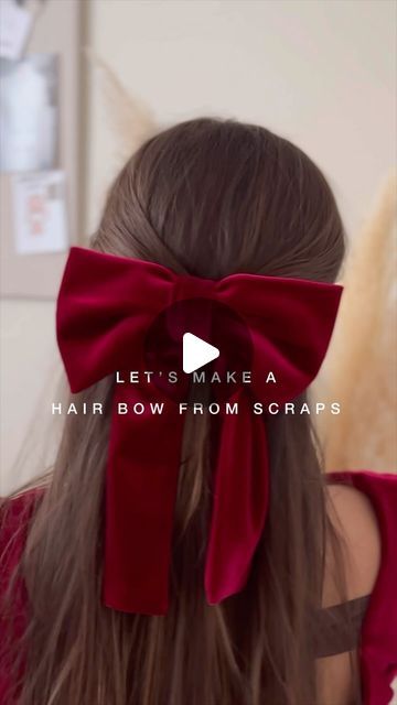 S E W I N G & P A T T E R N S on Instagram: "I had some scraps from my last project and decided to make this cute festive hair bow ✨ What do you think? #sewing #sewingproject #sewingpattern #patterndesign #hairbow #fabricscraps" Velvet Hair Bow Diy, Hairbow Making Tutorials, Bow Sewing Tutorial, How To Sew Bows For Hair, Cloth Bows Diy, How To Sew Hair Bows, How To Sew A Hair Bow, Bow In Hair Tutorial, Hair Bow Sewing Pattern