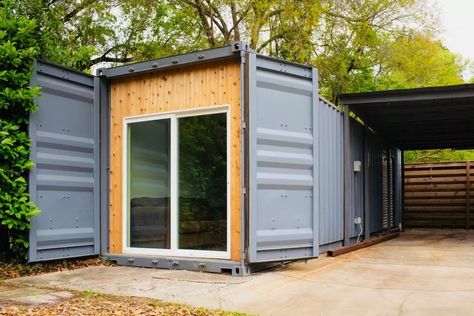 Off grid cabin