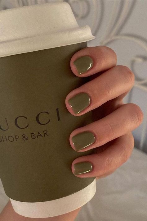 fall nails, autumn nails, green nails, fall nail color, khaki nails, green nails, green fall nails, khaki green nails, fashion nails, minimalist nails, nail inspo, fall nail inspo, gucci nails Olive Nails, Minimal Nails, Casual Nails, Her Nails, Classic Nails, Neutral Nails, Classy Nails, Chic Nails, Manicure E Pedicure