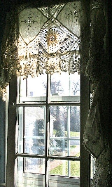 Shabby Chic Window Treatments, Cortinas Country, French Lace Curtains, Salvaged Windows, Lace Valances, An Open Window, Types Of Window Treatments, Antique Floral, Beautiful Windows