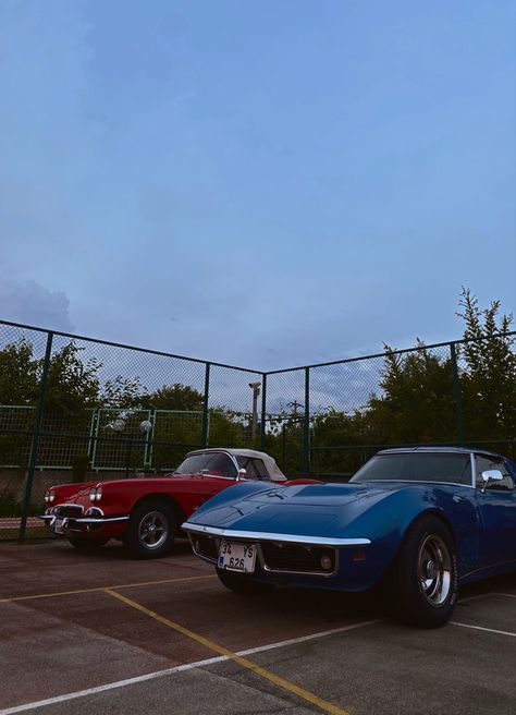 Old Corvette Aesthetic, Vintage Corvette Aesthetic, Corvette Aesthetic, Old Corvette, Vintage Corvette, Cars Aesthetic, Red Corvette, Old Vintage Cars, Graduation Celebration