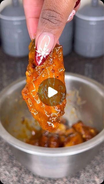 Dwalette King on Instagram: "Honey Garlic Wings🔥 How many of these could you eat ❓👀 They were soo good .. I had to repost this video . Recipe is below 👇🏾  Recipe : Season 10 party wings with : 1 tbsp @webers Honey Garlic Seasoning ( I purchased mine from Sam’s Club) 2 tbsp garlic flavored avocado oil ( if you don’t have use olive oil) 1 tsp onion powder  1 tsp garlic powder  1 tsp black pepper  1 tsp smoked paprika  1 tbsp baking powder  - Mix seasonjngs and oil into chicken  - Air Fry at 400 degrees for 25 min, flip at the 12 min mark Sauce: 1/2 stick unsalted butter  4 cloves of chopped garlic 1.5 tsp Honey Garlic Seasoning  1/4 c. Honey  . . . . . #wings #chicken #chickenwings #honeygarlic # #airfryerrecipes #chickenrecipes  How many could you eat ❓" Hot Honey Garlic Wings, Honey Garlic Wings Recipe, Honey Old Bay Wings, Honey Wings Recipe, Chicken Wings Recipes, Garlic Chicken Wings Recipe, Honey Garlic Wings, Honey Wings, Honey Garlic Chicken Wings