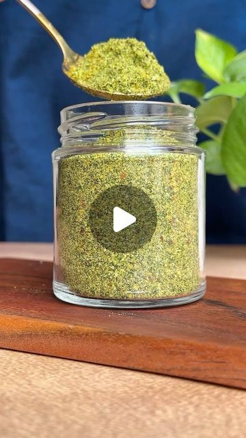 What Is Moringa, Drumstick Leaves, Moringa Recipes, Podi Recipe, Idli Dosa, Moringa Leaves, Urad Dal, Cumin Seeds, Chutney Recipes