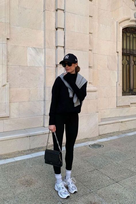 Hat, leggings, new balance, all black European Sneaker Outfit, New Balance Tennis Shoes Outfit, Fall Soccer Game Outfit, Nike Initiator Women Outfit, Nike New Balance Outfit, Elegant Sneakers Women, Chic Workout Outfit, Adidas Samba Outfit Ideas, Nike Al8 Sneaker Outfit