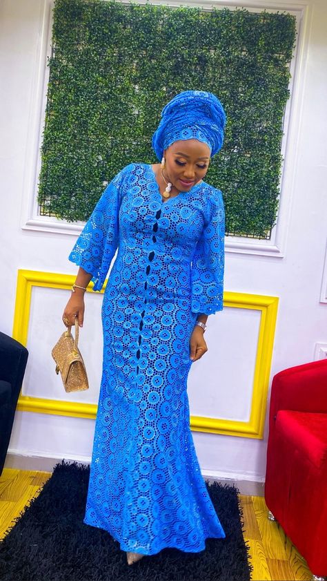 Lace Style Asoebi, Africa Lace Dress Nigerian Fashion, Sample Lace Styles Nigeria, Foil Lace Styles, Lace Net Dress Styles, Latest A Shape Lace Gown, Lace Gown Styles For Big Madam, Nigeria Styles Woman Dresses, Net Bubu Gown Styles