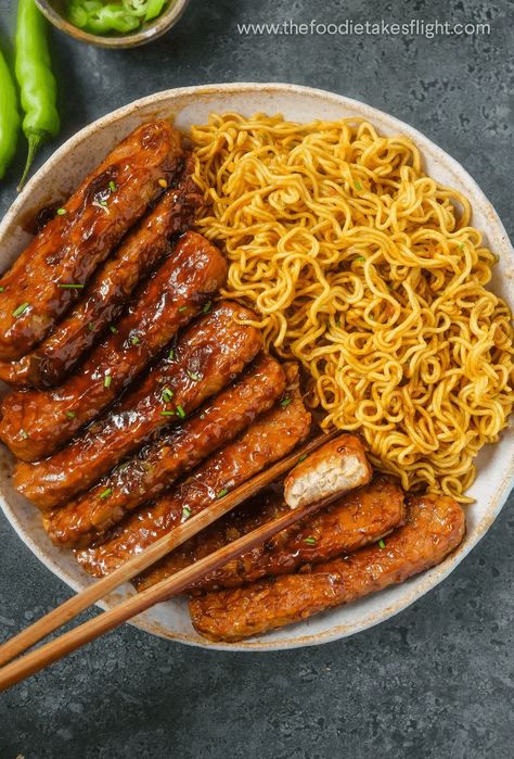 Japanese Food Noodles, Me As Food, Delicious Spicy Food, Best Snacks Recipes, Healthy Tempeh Recipes, Tasty Spicy Food, Good Vegan Food, Me As A Food, Food With Recipes