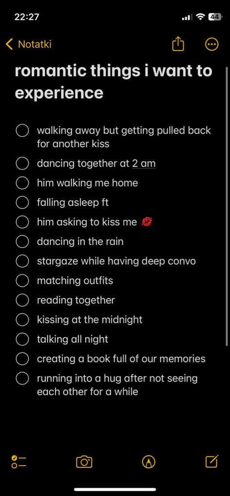 Love Gestures Ideas, Romantic Thing I Want To Experience, Cute Romantic Things To Do For Him, Romantic Things To Send Your Boyfriend, Cute Fall Relationship Goals, Cute Romantic Things I Want To Experience, Romantic Stuff For Boyfriend, List Of Couple Goals, Romantic Things To Experience List