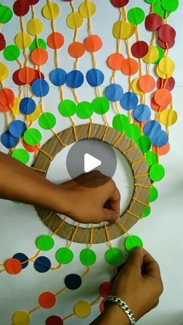 Hanging Ideas For School, Simple Diy Birthday Decorations, Divali Ideas Decorations Diy, How To Make A Mobile Diy, Paper Mobile Diy, Diy Construction Paper Crafts, Mobiles Diy Hanging, Craft Ideas With Cardboard, Simple Crafts For Adults