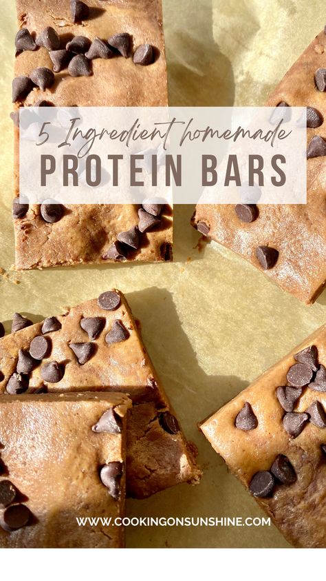 These homemade protein bars are a spot-on Perfect Bar copycat. Packed with protein and clean, simple ingredients, these delicious bars make a great grab and go breakfast or on the go snack. If you love Perfect Bars, keep reading! Meal Prep And Snack Ideas, Copycat Gomacro Bars, Homemade Protein Bars For Kids, At Home Protein Bars, Pb2 Protein Bar, Copycat Kirkland Protein Bars, 4 Ingredient Protein Bar, Homemade Clean Protein Bars, Homemade Snack Bars Healthy