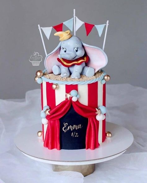 Baby Birthday Balloon, Dumbo Cake, Carnival Birthday Theme, Dumbo Birthday Party, Circus Theme Cakes, Circus 1st Birthdays, Circus Cake, Circus Birthday Party, Baby Birthday Cakes