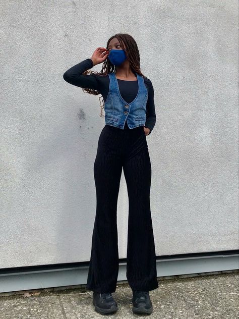 Cool Flare Pants, Non Jean Outfits Pants, Dress And Vest Outfit Fall, Knit Vest Winter Outfit, Jean Vest Dress Outfit, Styling Black Jean Jacket, Vest Outfits Denim, Denim Waist Coat Outfit, Black Wool Vest Outfit