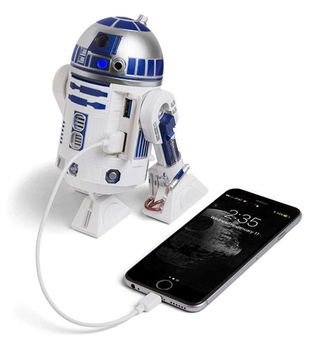 Star Wars R2-D2 USB 3.0 Charging Hub Birthday Ideas For Boys, Lightsaber Hilt, Star Wars Room, Charging Hub, Star Wars Decor, Star Wars R2d2, Star Wars Empire, Star Wars Merchandise, Think Geek