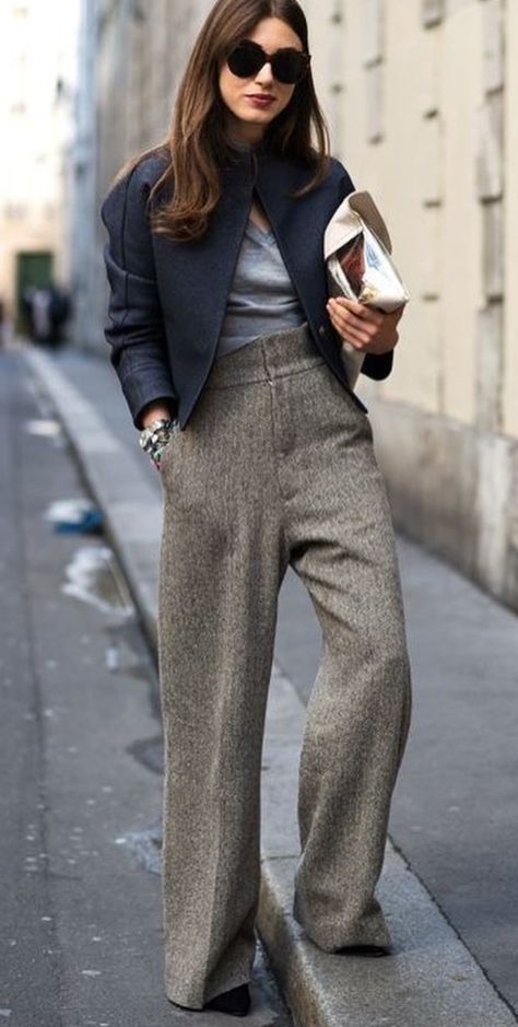 Minimalisticky Chic, Wide Leg Pants Winter, Wide Leg Trousers Outfit, Styling Wide Leg Pants, Wide Leg Outfit, Wide Leg Pants Outfit, Style Wide Leg Pants, Winter Pants Outfit, Look Office