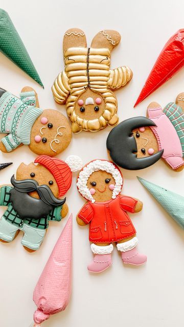 Ginger Bread People, Cookie Decorating Competition, Gingerbread People Decoration, Christmas Cookie Contest, Gingerbread Girl Cookie, Gingerbread Woman, Cookies Monster, Holiday Dessert Table, Xmas Cookie