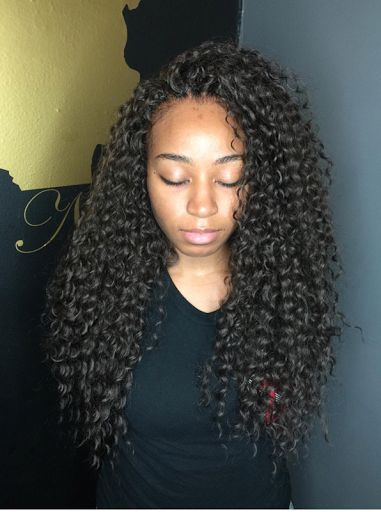 Girl with loose curls with her eyes closed Blonde Box Braids, Braided Hairstyles For Black Women Cornrows, Curly Crochet Hair Styles, Short Box Braids, Pelo Afro, Braided Ponytail Hairstyles, Short Braids, Crochet Braids Hairstyles, Girls Braids