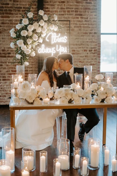 Champagne Head Table Wedding, Sweetheart Table Wedding Flower Wall, Neon Sign At Wedding Reception, Neon Sign Ideas For Wedding, Behind Head Table Wedding Reception, Indoor Sweetheart Table Wedding, Reception Bride And Groom Table, Head Table With Neon Sign, Minimalist Wedding Sweetheart Table