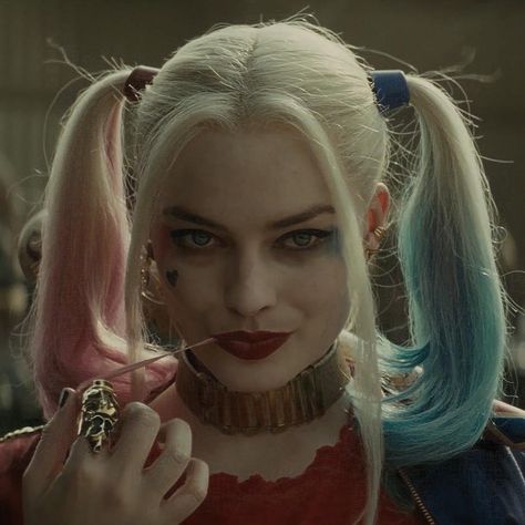 Arley Queen, Harley Quinzel, Joker Y Harley Quinn, Margot Robbie Harley Quinn, Margot Robbie Harley, Harley Quinn Drawing, Harley Quinn Quotes, Harley Quinn Artwork, Harley Quinn Comic