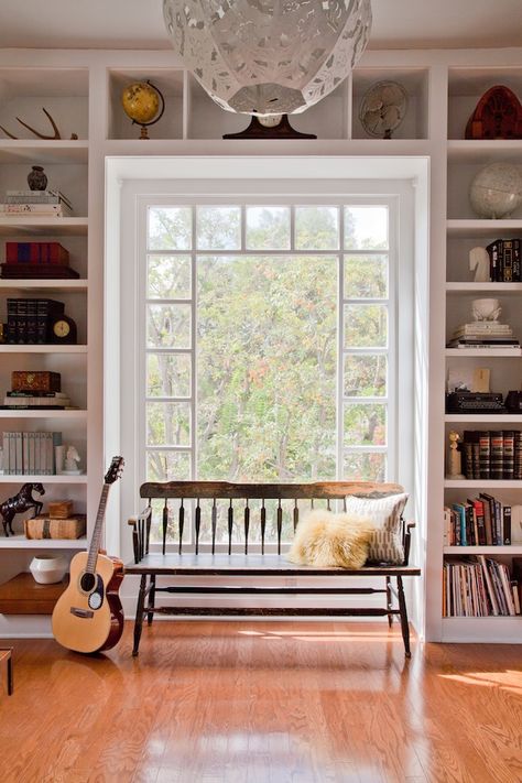 Small Bedrooms, Built In Bookcase, Boho Interior, Remodel Bedroom, Book Shelf, Window Seat, Front Room, Built Ins, Design Furniture