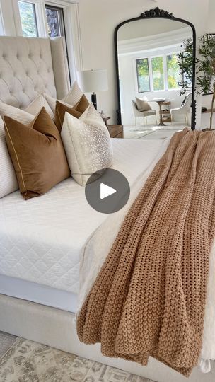 39K views · 5.9K reactions | HOME \ styling my cozy bed for the fall season💁🏻‍♀️ Adding in some browns to warm up the space🤎🤎 SO many great classic bedding finds from Amazon and Target👌🏻 Here’s what I used today👇🏻
+ sheets (35% off code: CE-SBKLIVING)
+ cotton quilt
+ sleeping pillows
+ silk pillow case
+ linen duvet
+ fluffy duvet insert
+ brown knit bed blanket
+ velvet brown pillows ($17!!)
+ printed pillow 

Comment BEDDING below to receive a DM with the link to shop this post on my LTK ⬇ https://liketk.it/4TUMG 

#fallbedroom #bedmaking #beddings #beddingdecor #amazonfinds #amazonhome #amazonfind #bedroomdecor #bedroominspo | Kasey Dixon Townhome Remodel, Fluffy Duvet Insert, Knit Bed, Sleeping Pillows, Classic Bedding, Silk Pillow Case, Fluffy Duvet, Brown Bed, Fall Bedroom