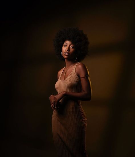 Black Woman Model Aesthetic, Brown Monochrome Photoshoot, Studio Poses For Ladies, Ladies Poses Photography, Ladies Photoshoot Ideas, Brown Backdrop Photoshoot, Women Studio Photoshoot, Fashion Concept Photography, Brown Photoshoot Ideas