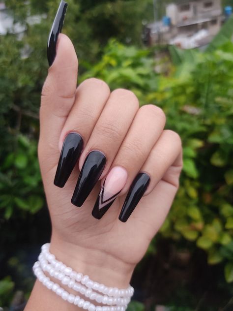 Uñas en negro, decoración de uñas, jelly, largas Jelly Tips Nails, Inuyasha Nails, Uñas Jelly Tips, Jelly Tips, Inuyasha, Nail Tips, Jelly, Manicure, Nails