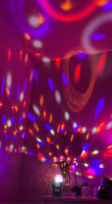 80s Disco Party Aesthetic, Y2k Event Decor, Pink Party Lights, Rainbow Disco Party, Retro Disco Party Decor, Disco Lights Aesthetic, Pink Disco Party Decorations, Disco Pink Party, Retro Party Aesthetic