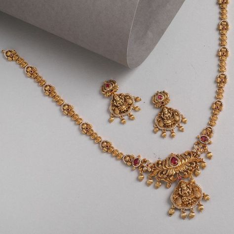 Fancy Jewellery Necklace Gold, Gold Necklace With Earrings Set, Antique Gold Long Necklace Designs, Layer Gold Necklace Indian, Gold Jewelry Fashion Necklace Indian, Necklace Models Gold, Cz Necklace Indian Gold, Gold Necklace Set Long, Simple Antique Necklace Gold