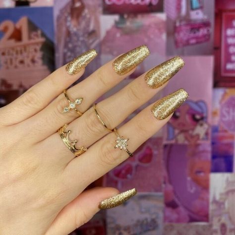 gold nail designs, gold nails idea, gold nails ideas, gold nails design, metallic nail polish Golden Glitter Nails, Medium Coffin Nails, Gold Sparkle Nails, Nails Medium Coffin, Luxury Nail Salon, Glitter Ideas, Gold Acrylic Nails, Nail Appointment, Nails Luxury