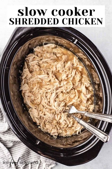 Pulled Chicken Crock Pot Recipes, Crockpot Pulled Chicken, Shredded Chicken Sandwiches, Pulled Chicken Recipes, Shredded Chicken Crockpot, Crockpot Keto, Chicken Breast Slow Cooker, Mississippi Chicken, Slow Cooker Shredded Chicken